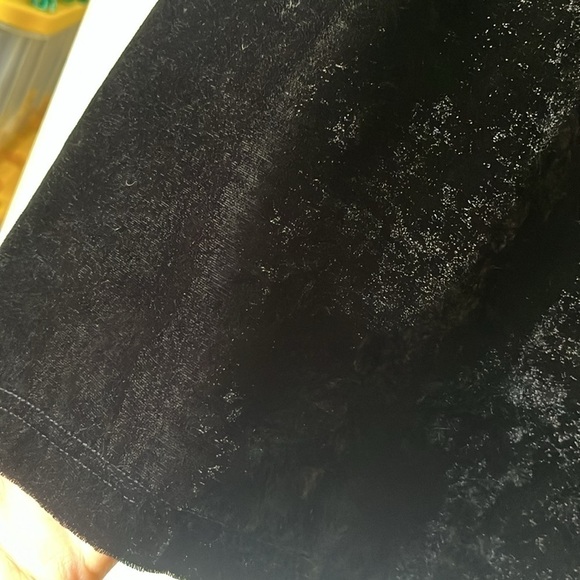 Melloday black velvet high low semi crop top size L - Picture 3 of 5